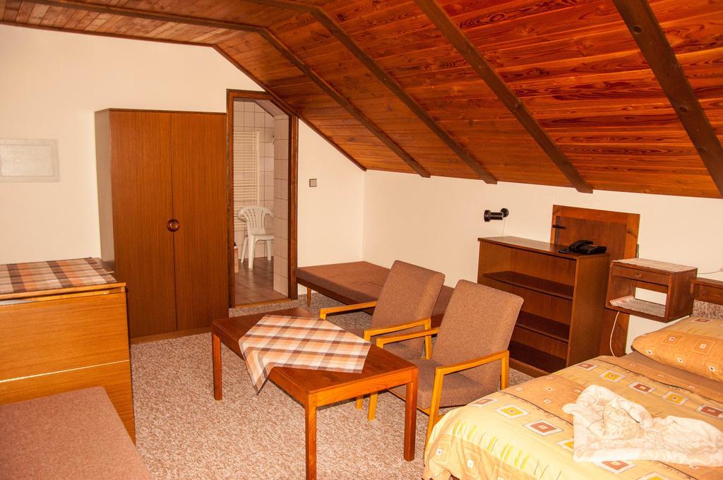 Privat - Harrachov 392 Hotel Szoba fotó